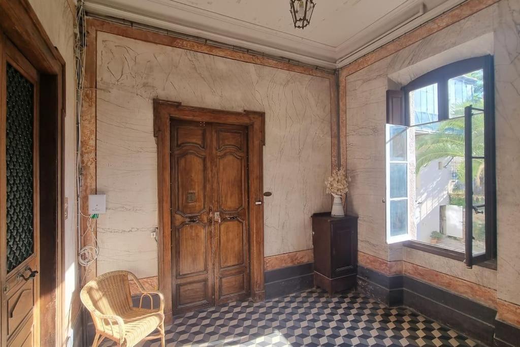Le Palais 10, Superbe Appartement D'Exception Authentique Centre Historique Sète Eksteriør bilde